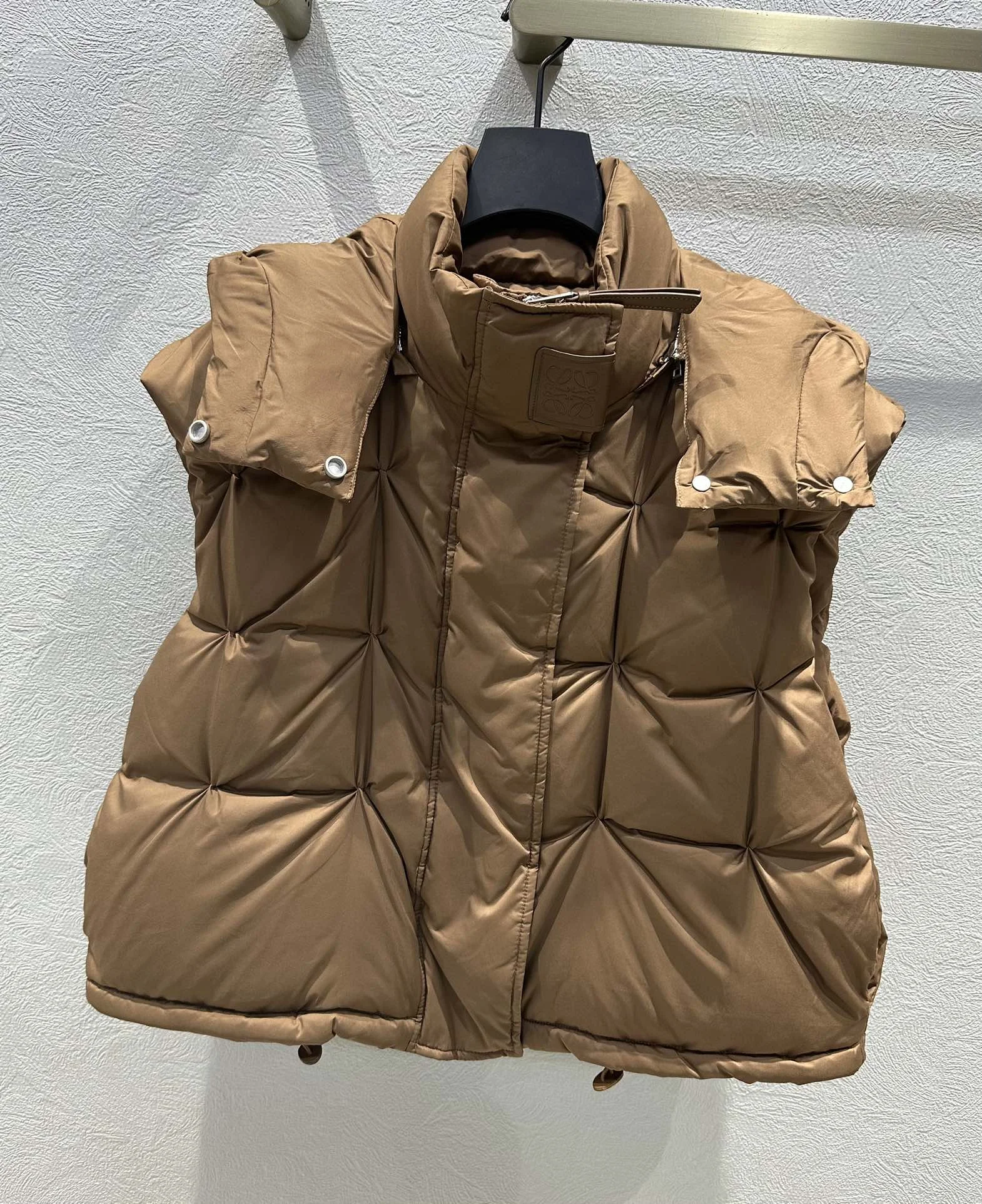 WeatherProof Loewe Down Jackets 165442