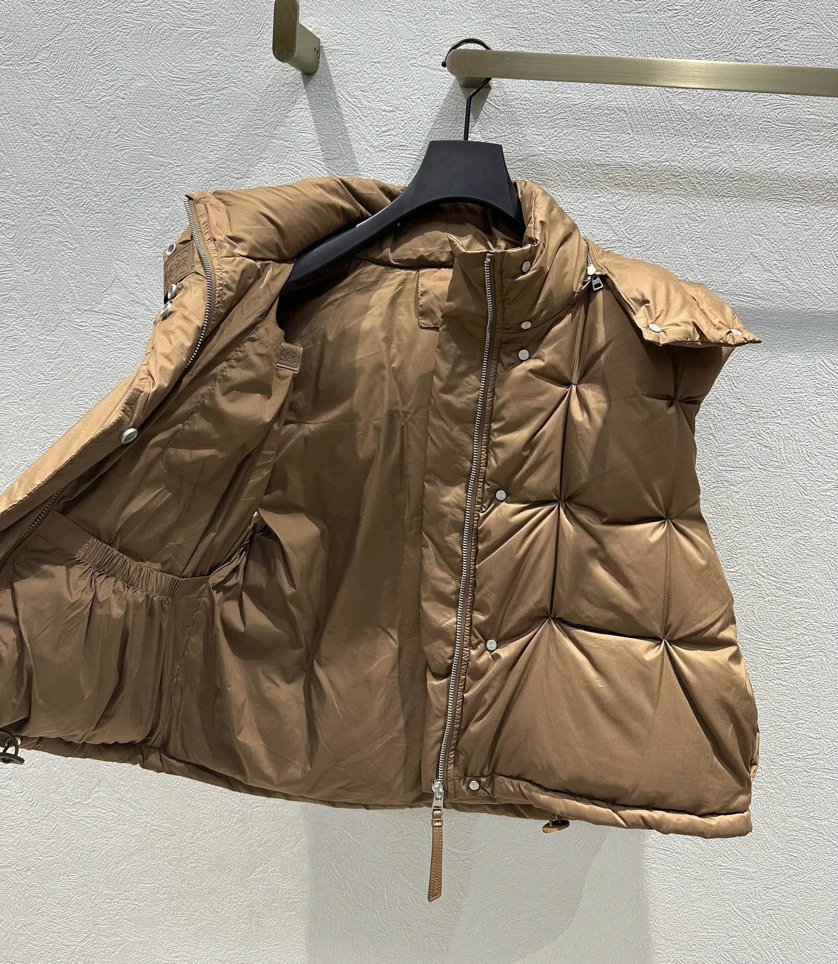 WeatherProof Loewe Down Jackets 165442
