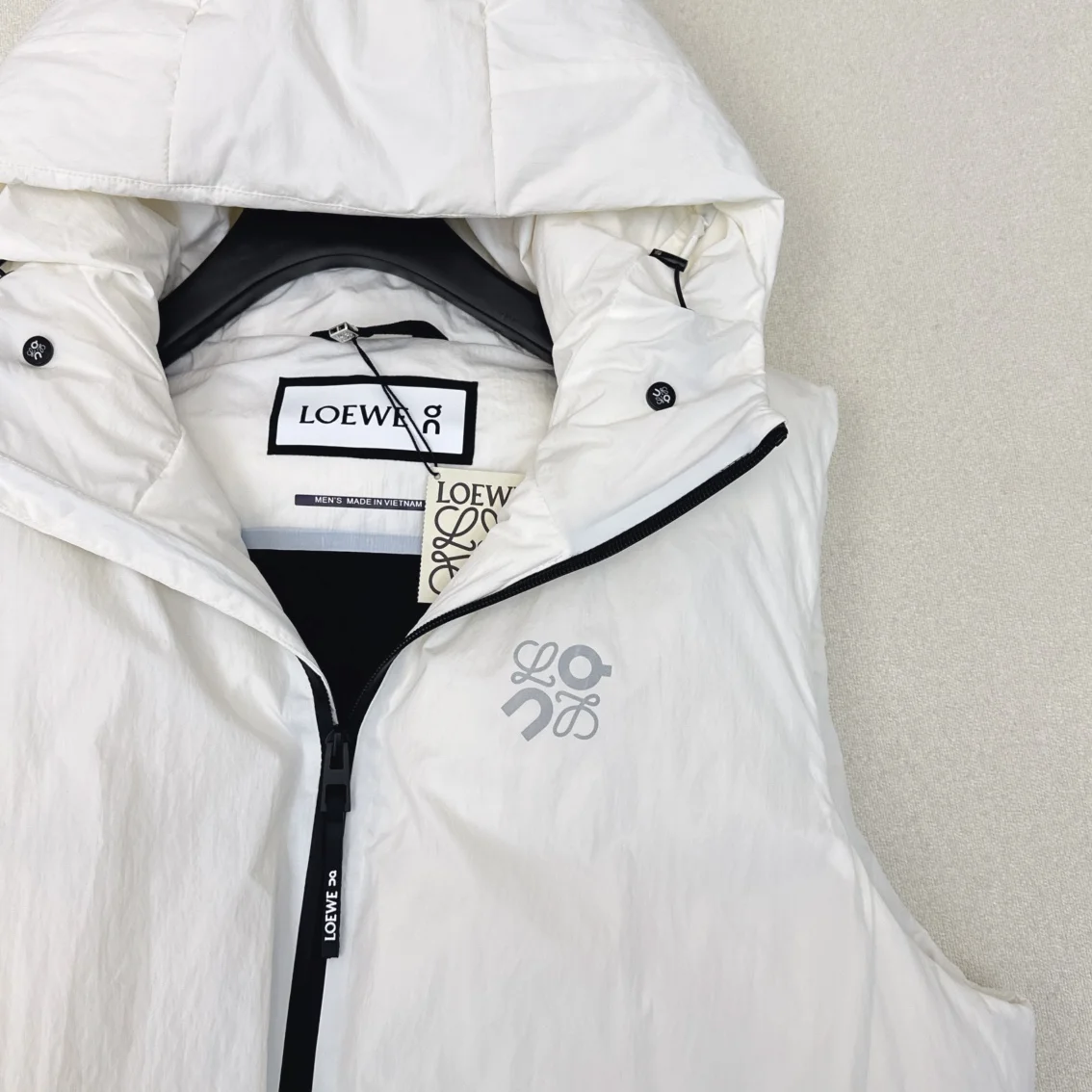 Sustainable Loewe Down Jackets 165446