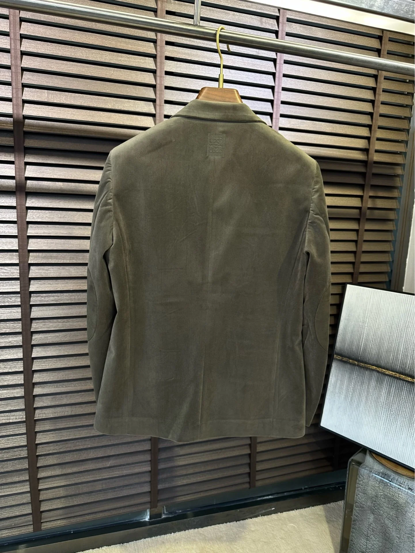 Trendy Loewe Down Jackets 165083
