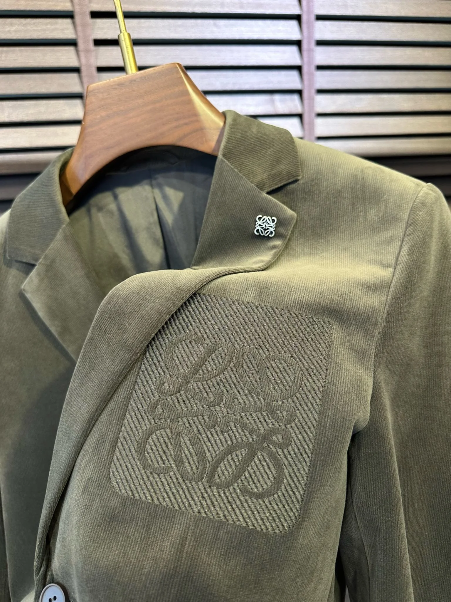 Trendy Loewe Down Jackets 165083