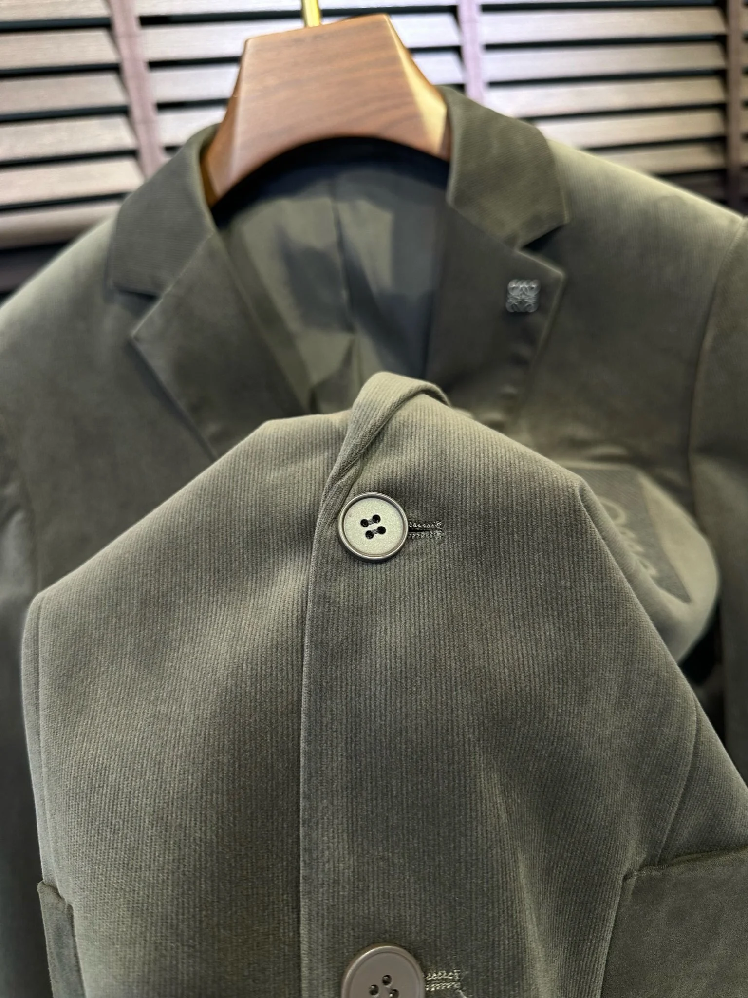 Trendy Loewe Down Jackets 165083