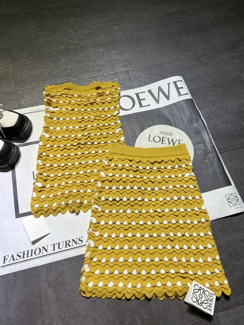 Loewe Dress Suits AllSeason 151744