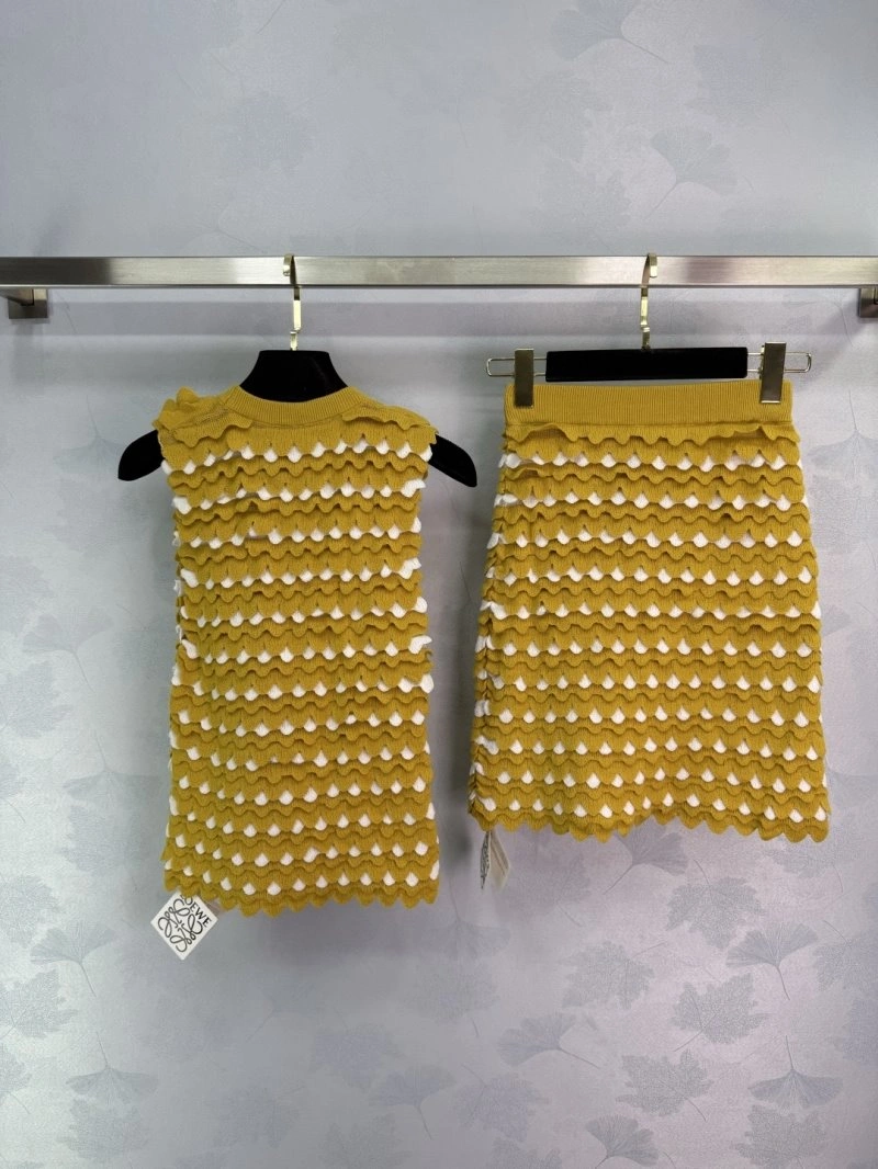 Loewe Dress Suits Compact 154930
