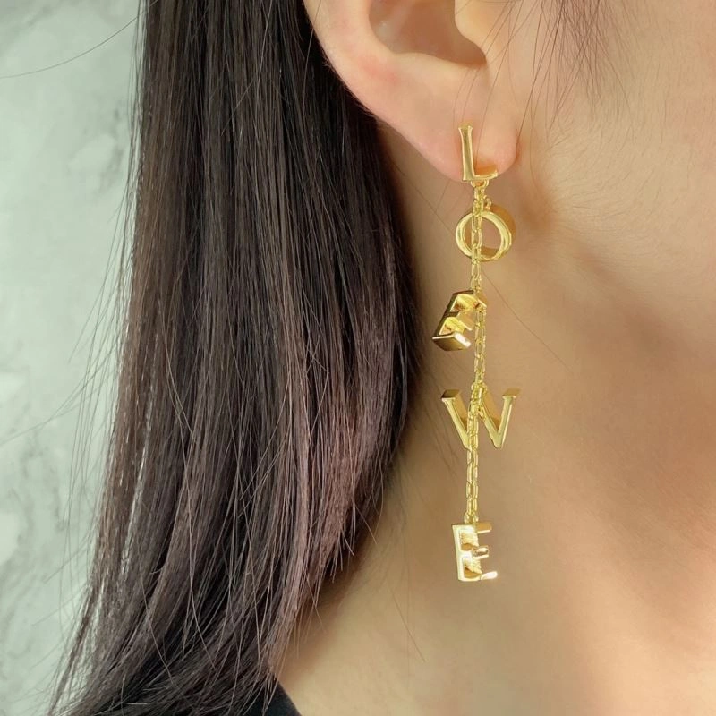 WrinkleFree Loewe Earrings 211182