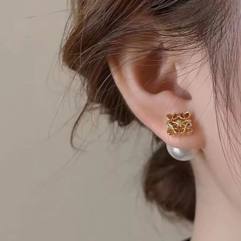 Loewe Earrings Effortless 208661