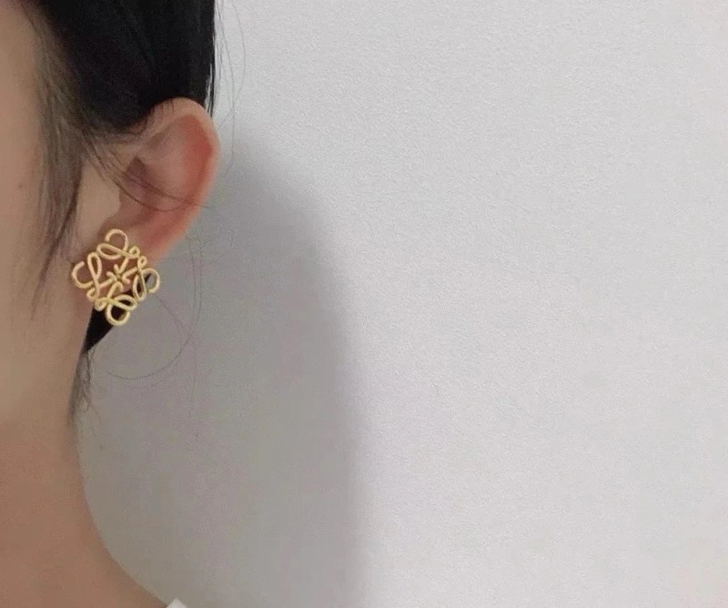 Loewe Earrings Premium 207910