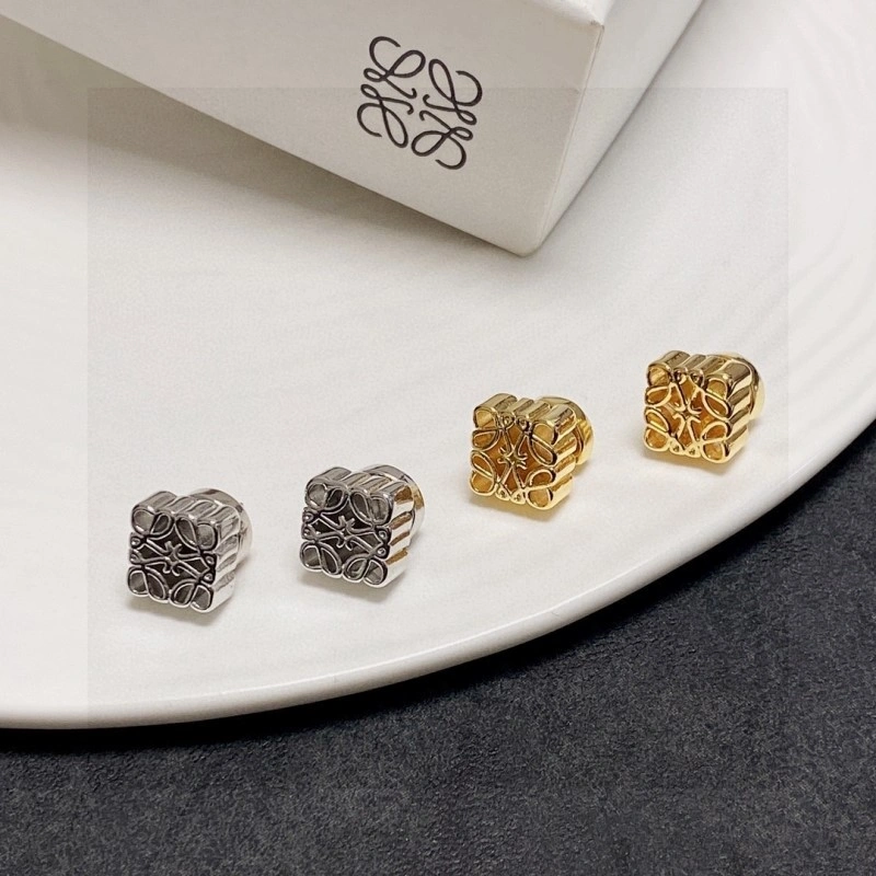 WrinkleFree Loewe Earrings 207894