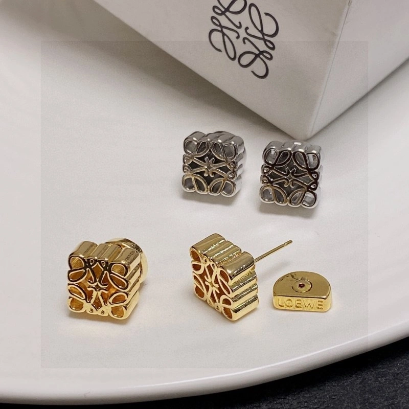 WrinkleFree Loewe Earrings 207894