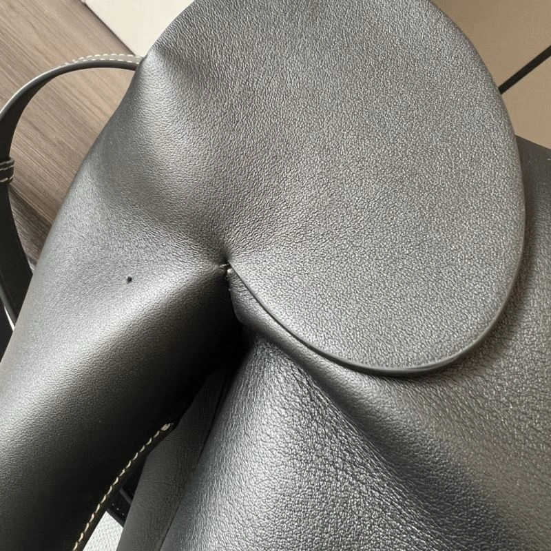 FashionForward Loewe Elephant Bags 73424