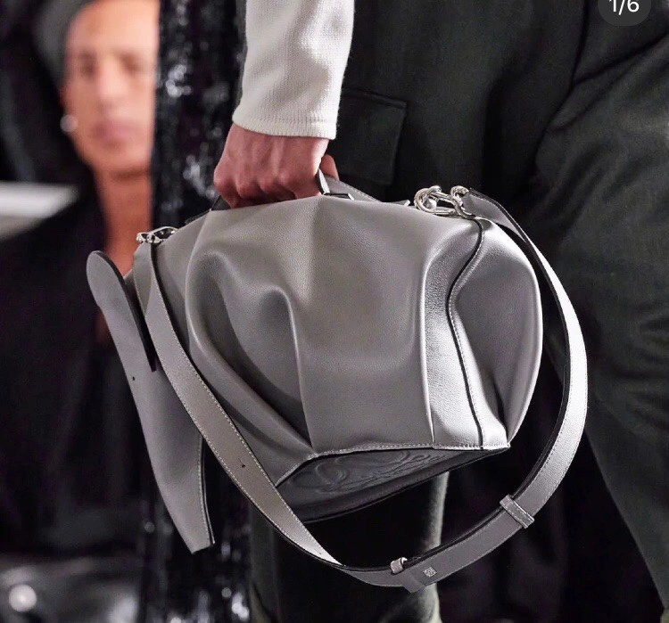 Popular Loewe Elephant Bags 73425