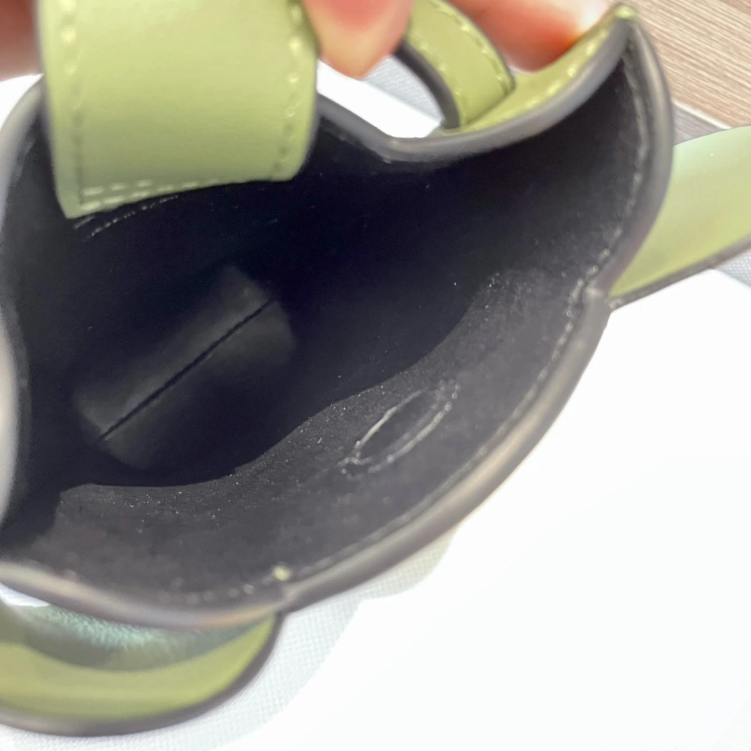 Sporty Loewe Elephant Bags 72179