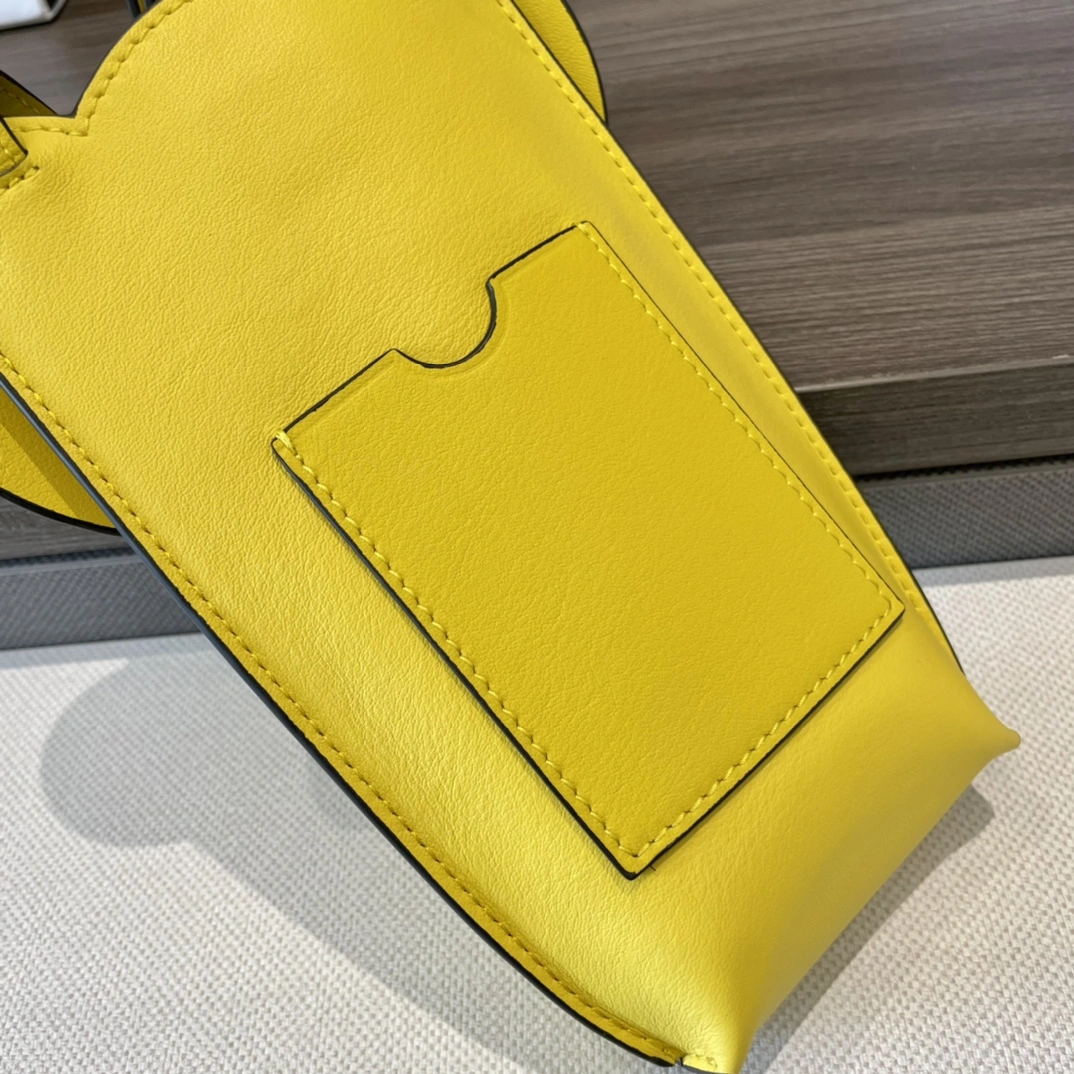 Trendy Loewe Elephant Bags 72219