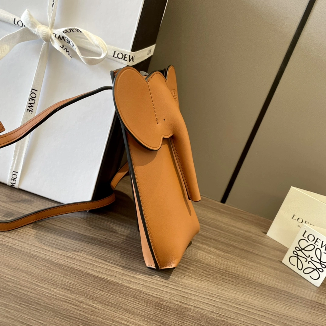 Loewe Elephant Bags MultiPurpose 67277