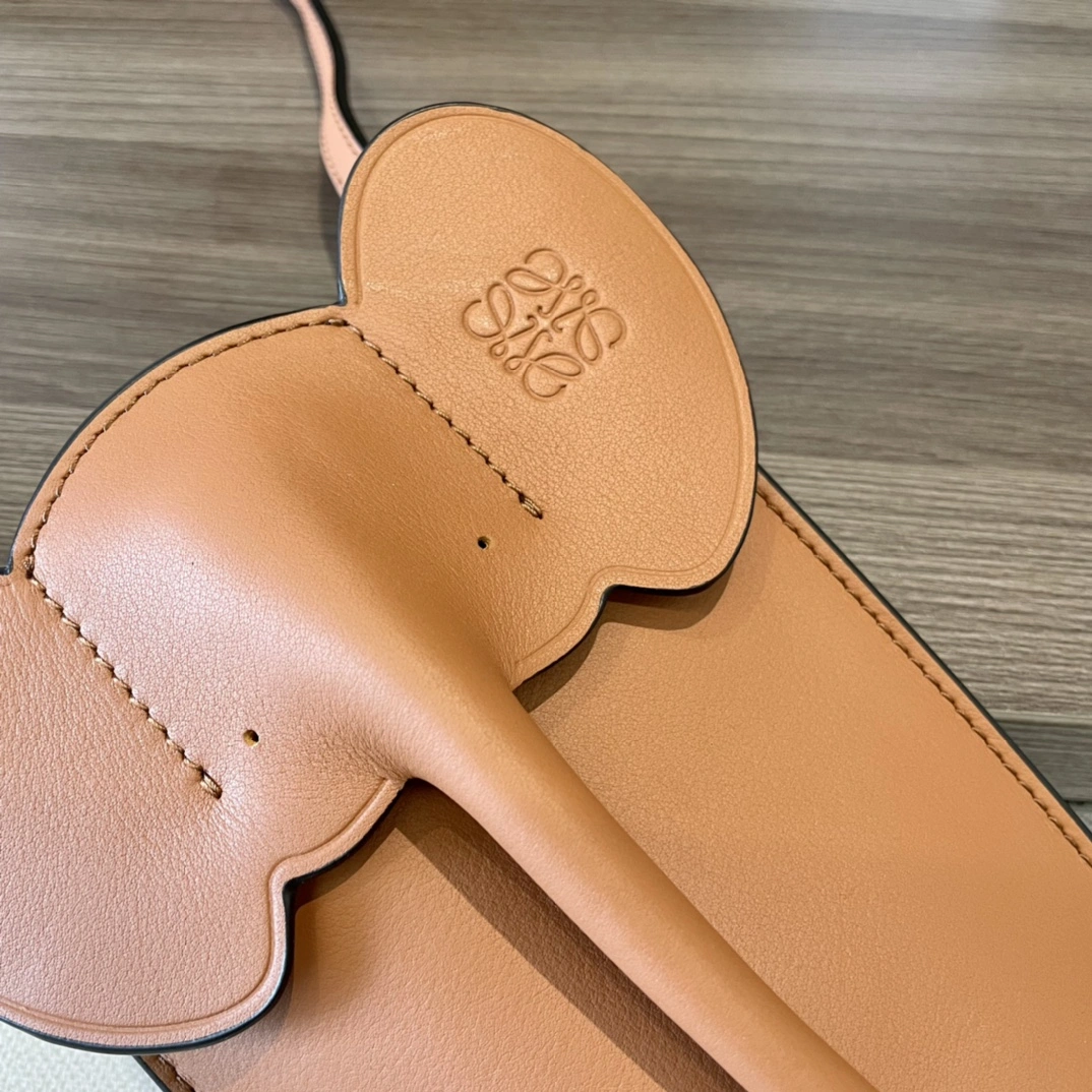 Loewe Elephant Bags MultiPurpose 67277