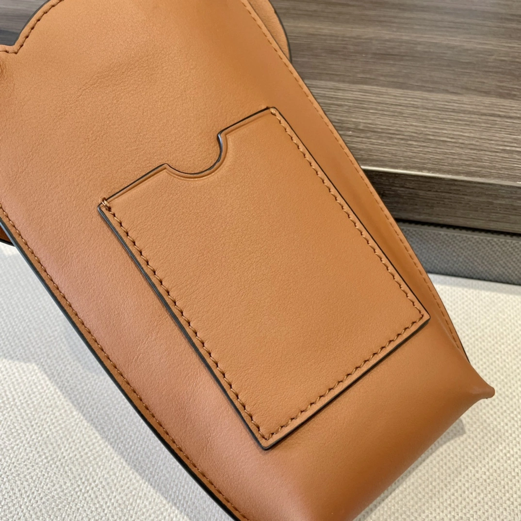 Loewe Elephant Bags MultiPurpose 67277