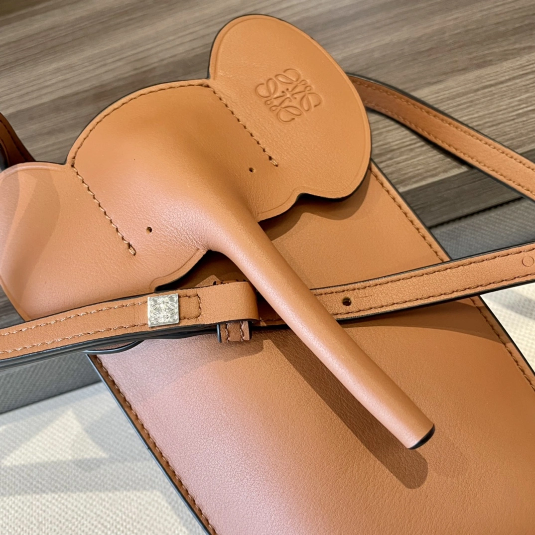 Loewe Elephant Bags MultiPurpose 67277