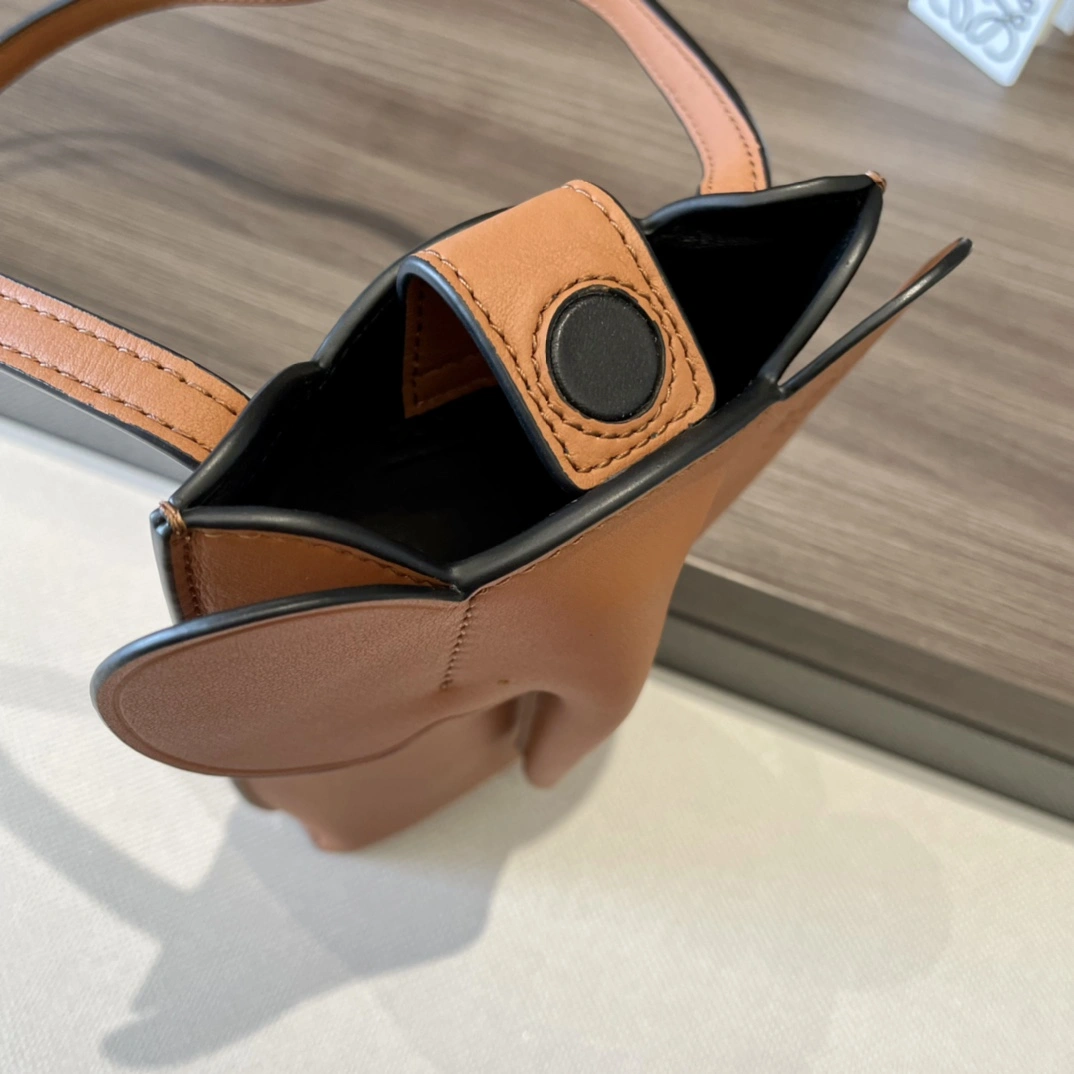 Loewe Elephant Bags MultiPurpose 67277