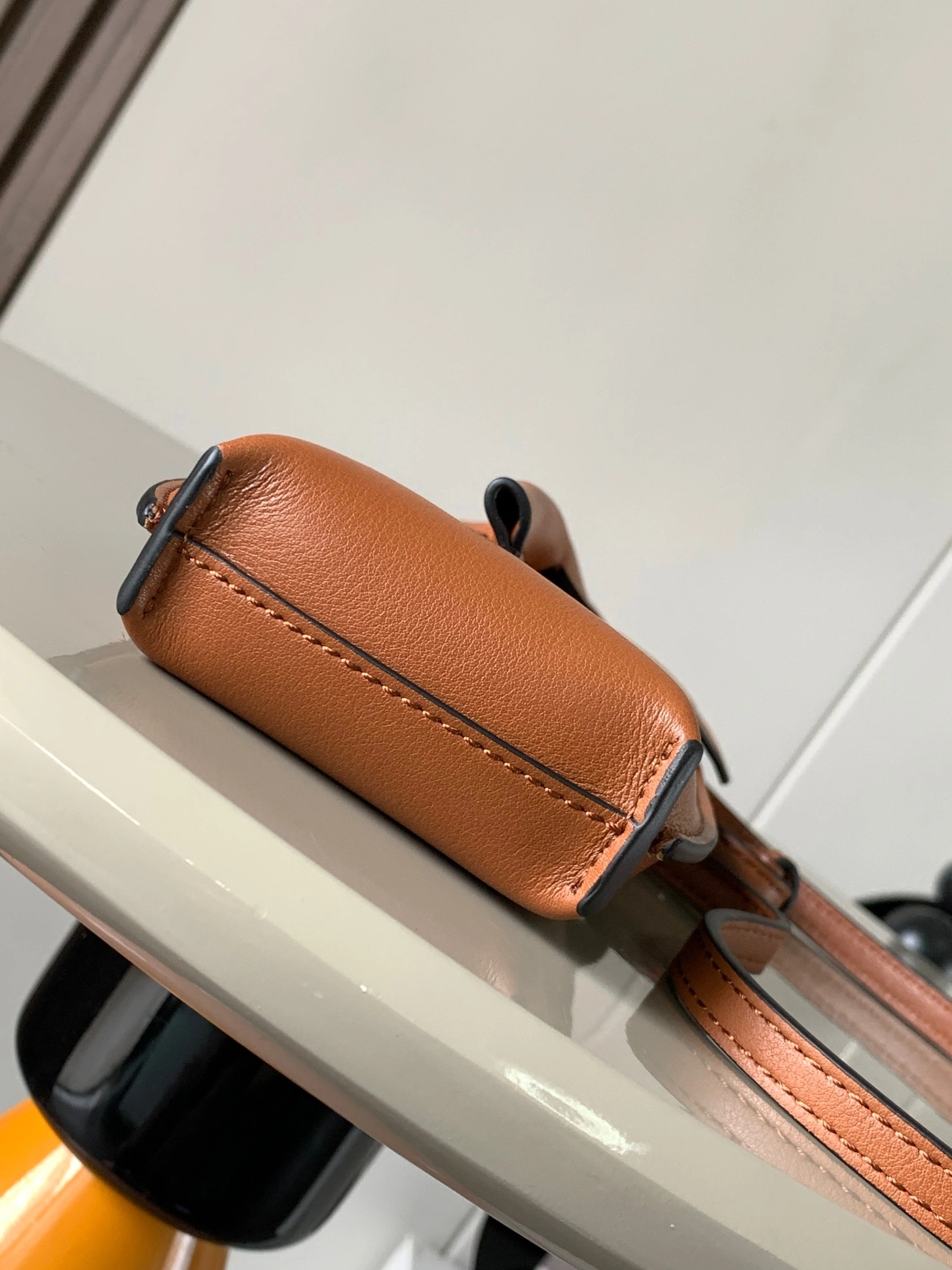 Loewe Elephant Bags Versatile 72035