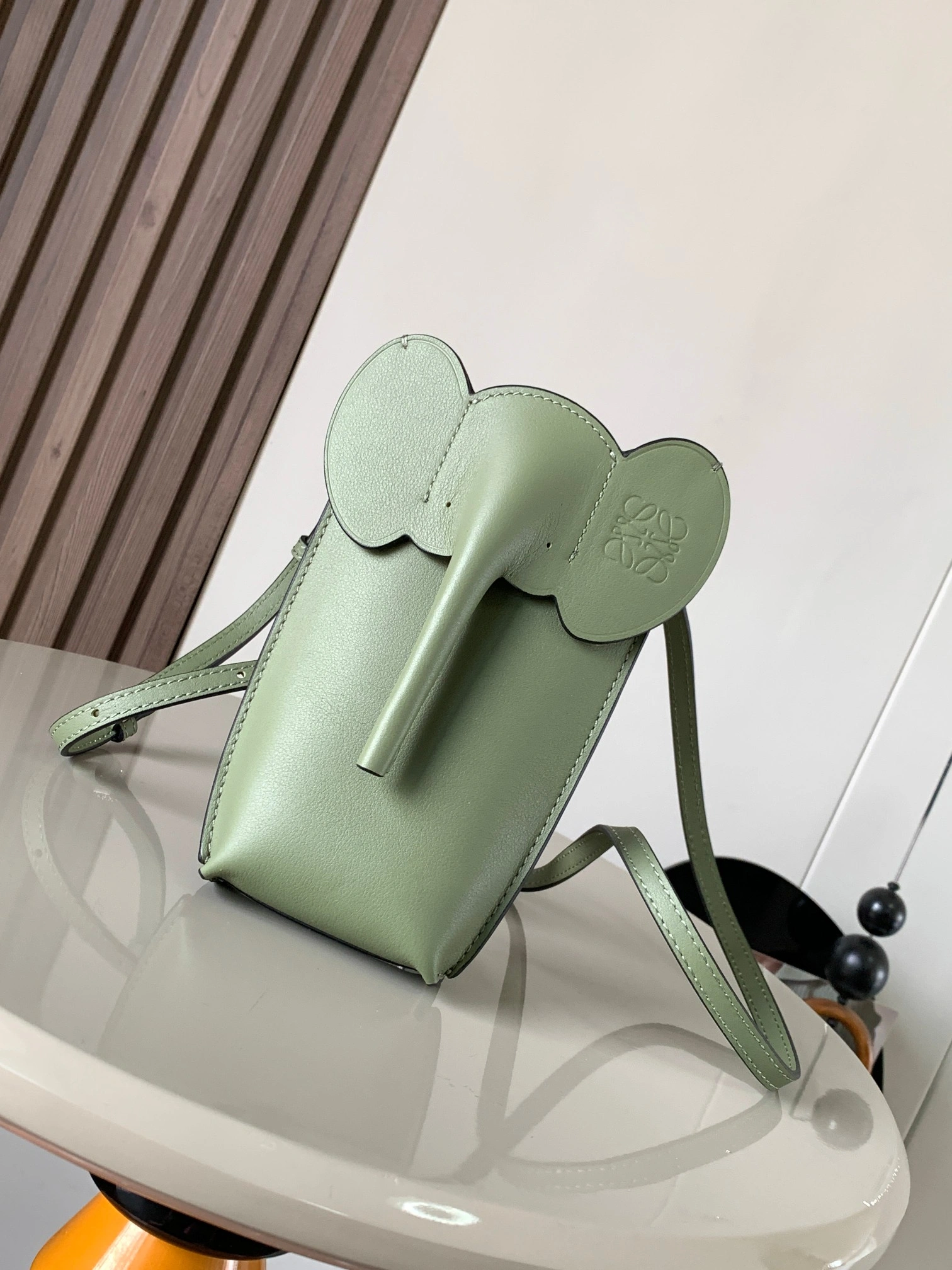 WellDesigned Loewe Elephant Bags 71989