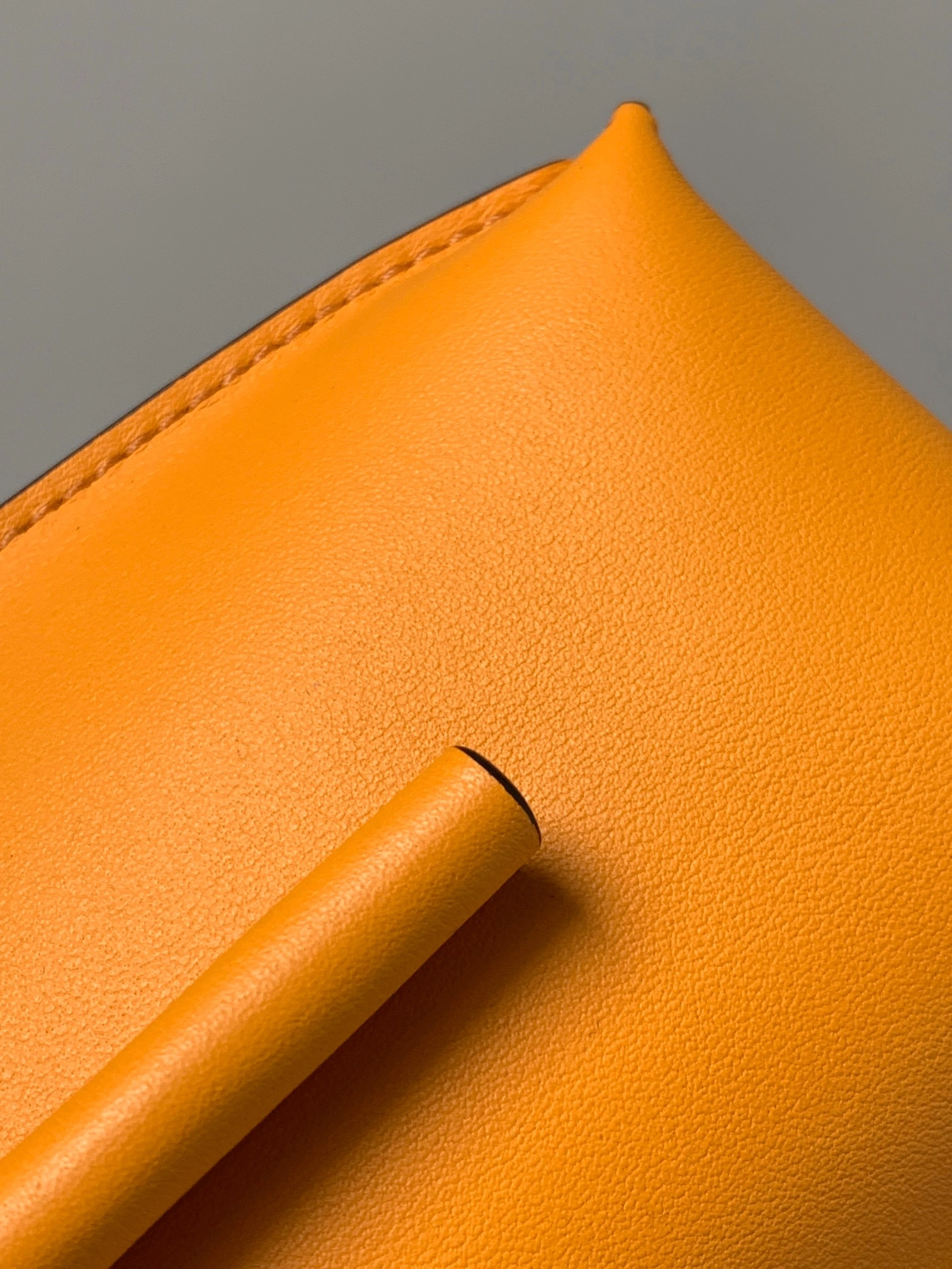 Loewe Elephant Bags Bold 71981