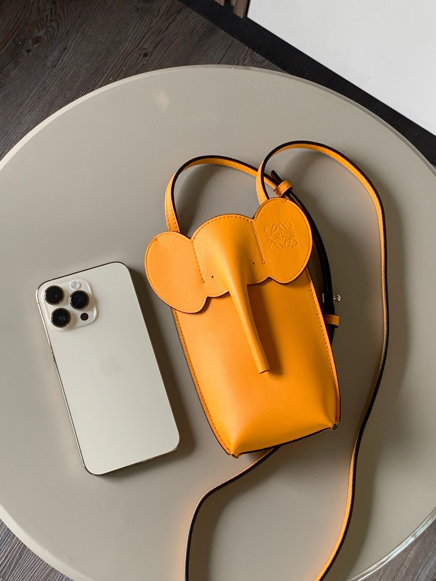 Loewe Elephant Bags Bold 71981