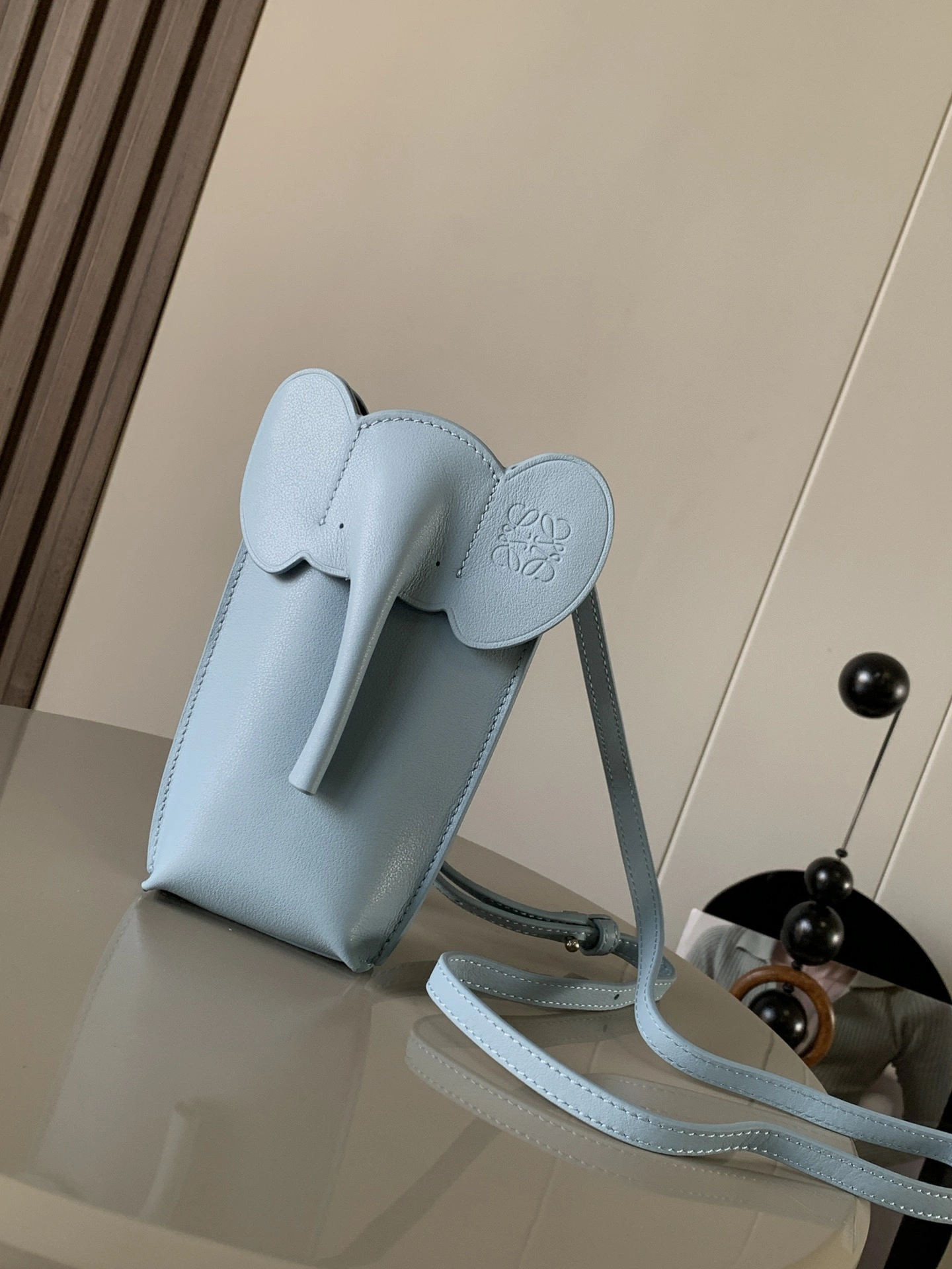 Attractive Loewe Elephant Bags 71980
