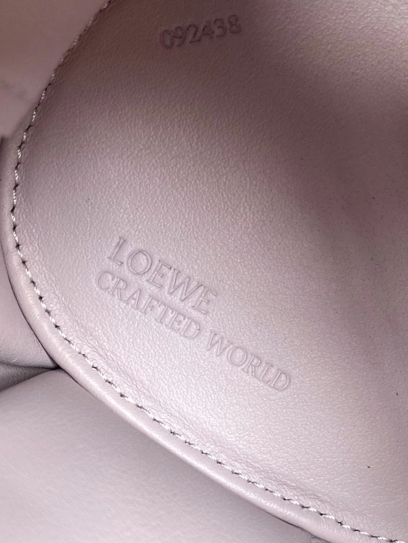 Trendy Loewe Elephant Bags 67099