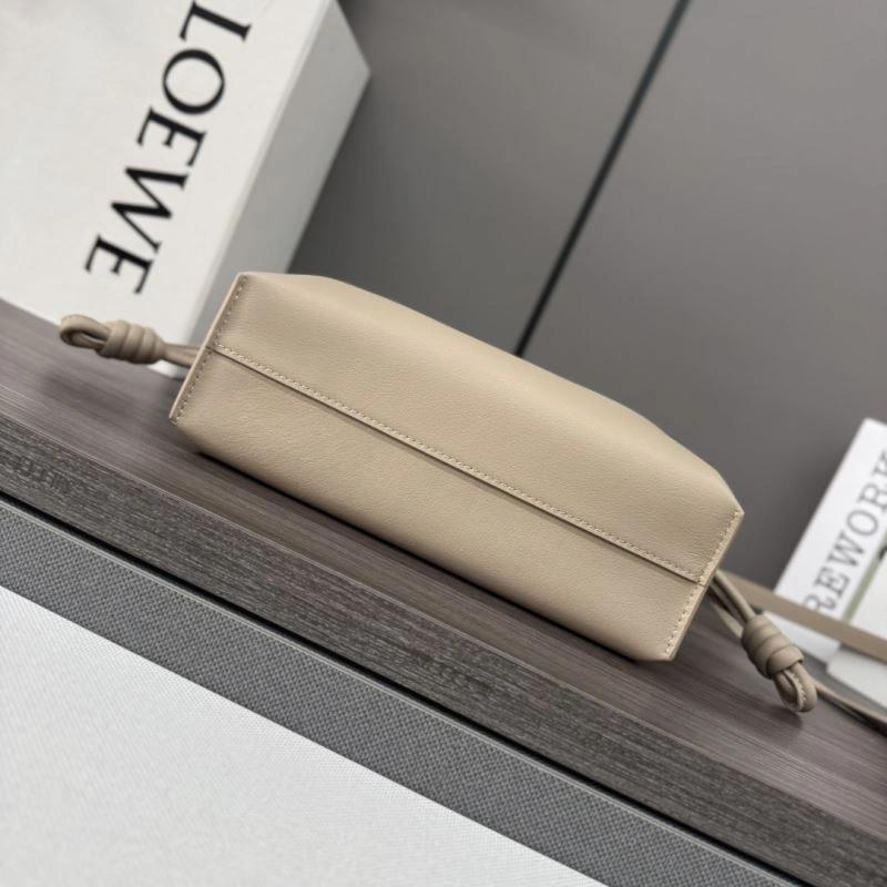 Loewe Flamenco Bags Compact 58579