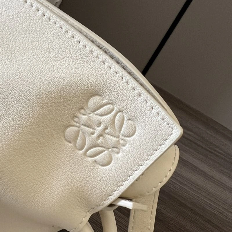 Bold Loewe Flamenco Bags 58541