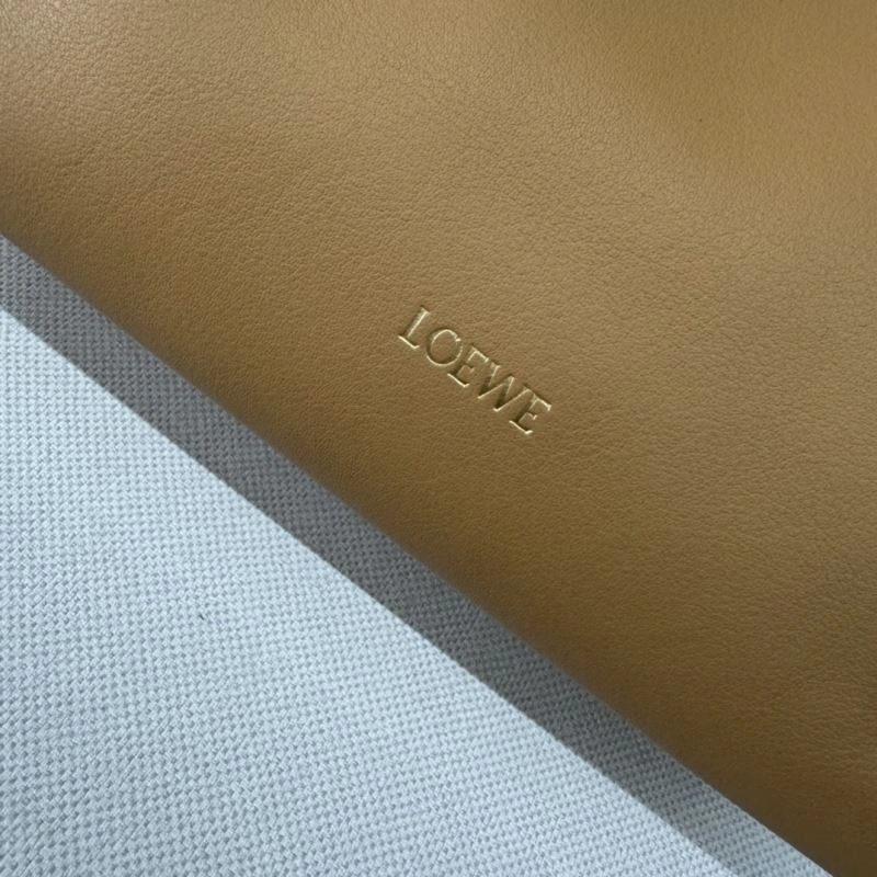 Bold Loewe Flamenco Bags 58520