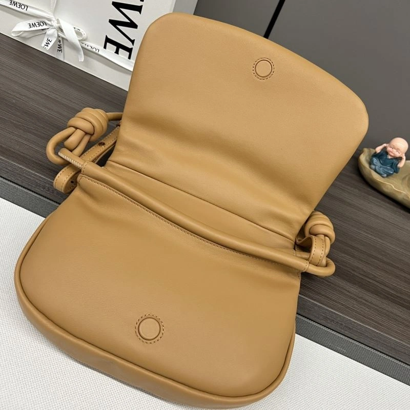 Practical Loewe Flamenco Bags 77405