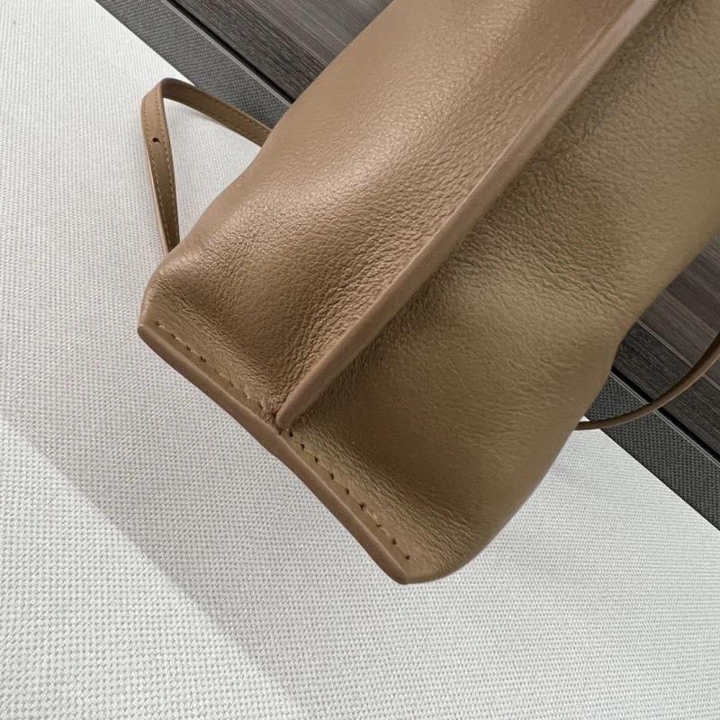 Loewe Flamenco Bags FreshLook 77407