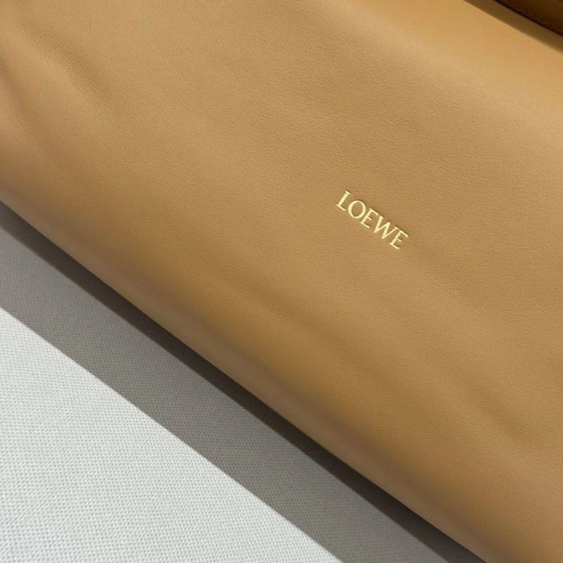 Flexible Loewe Flamenco Bags 73417