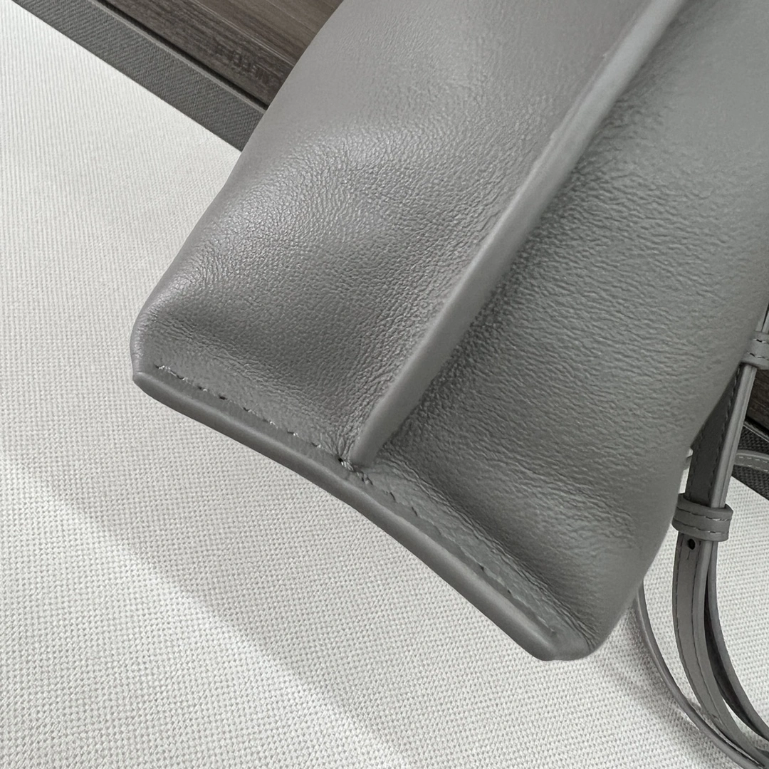 Loewe Flamenco Bags BestValue 72190