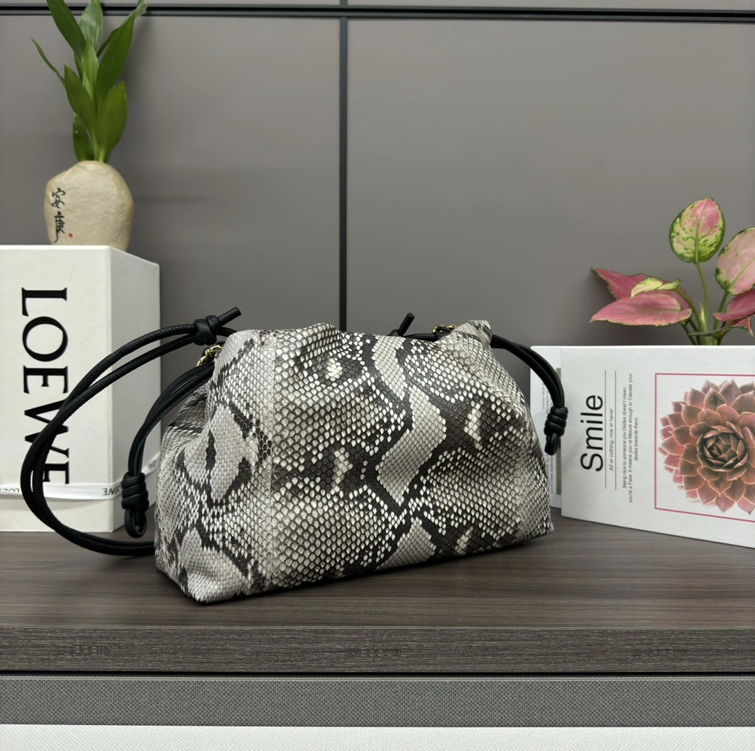 Loewe Flamenco Bags Lightweight 72178