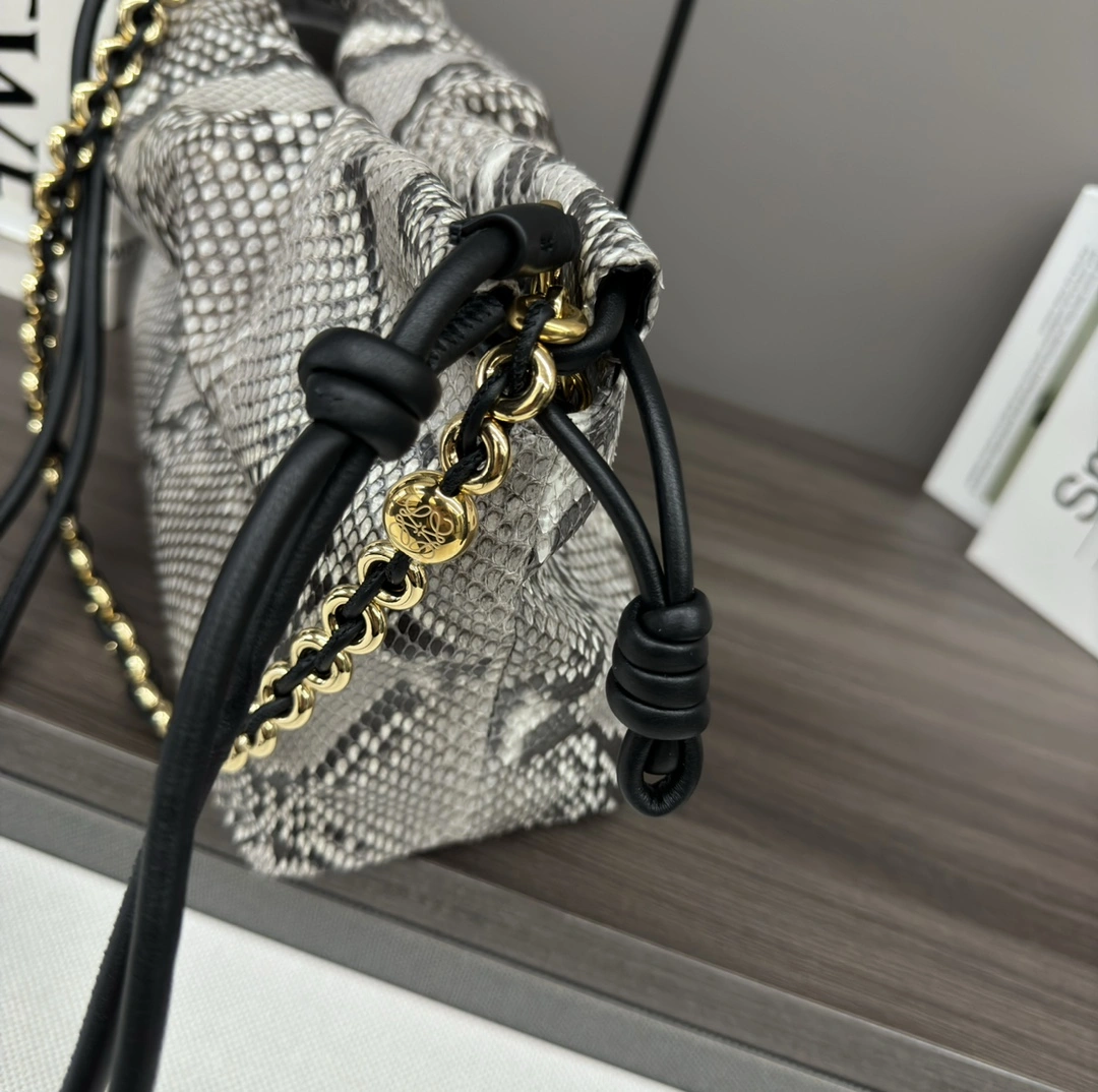 Loewe Flamenco Bags Lightweight 72178
