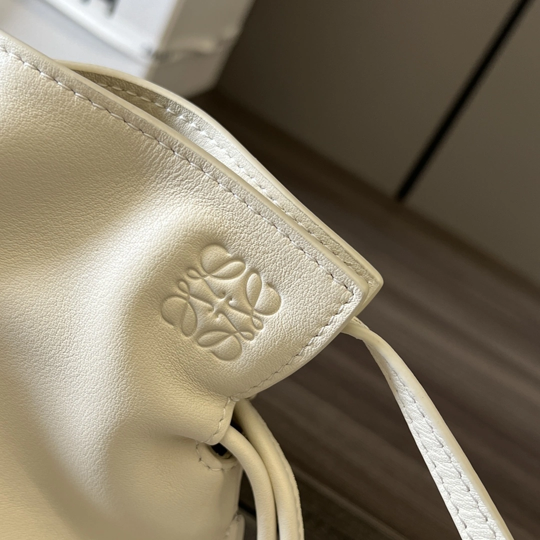 SoftTouch Loewe Flamenco Bags 72167