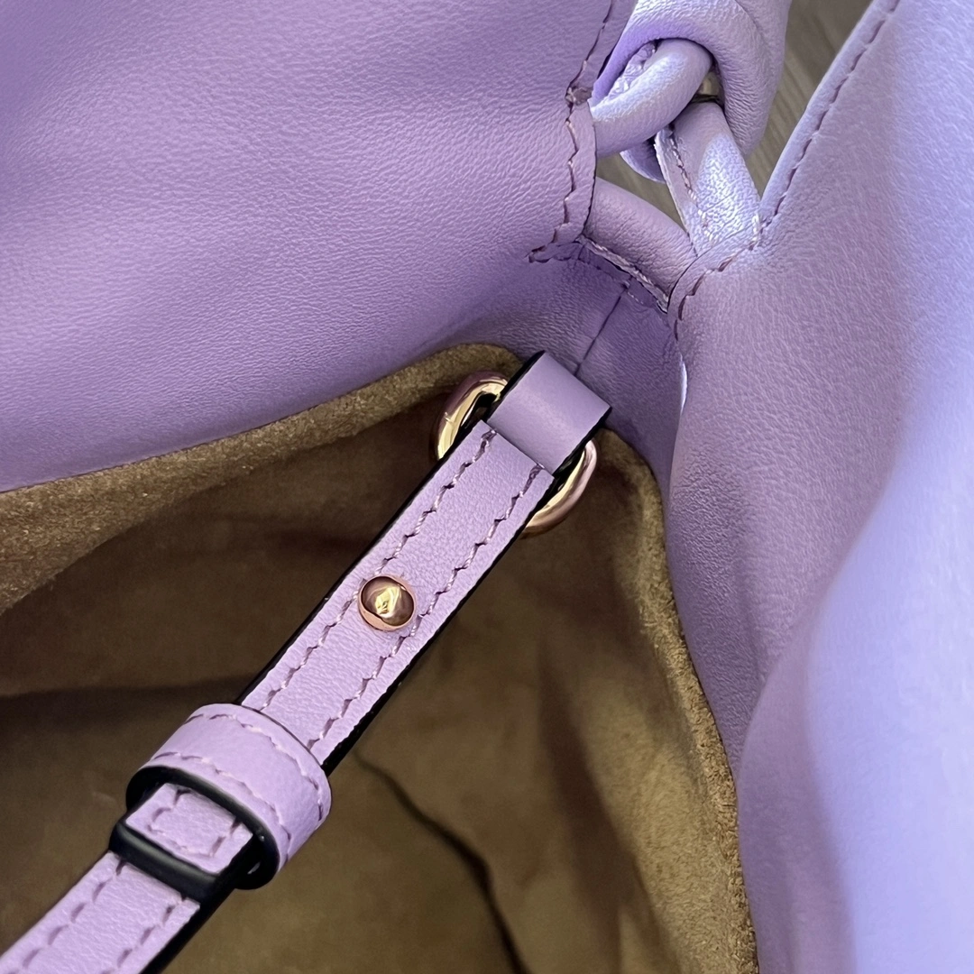 FashionForward Loewe Flamenco Bags 72162