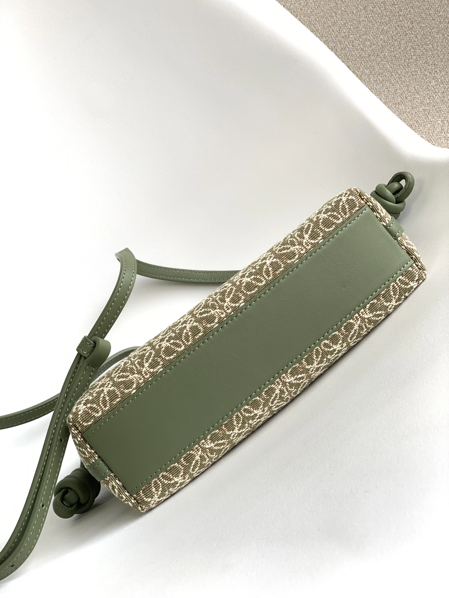 HighQuality Loewe Flamenco Bags 72165