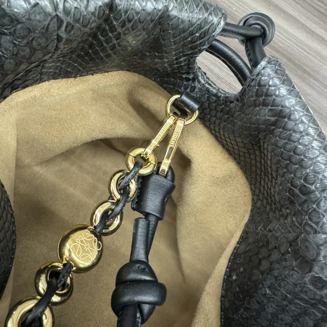 MultiPurpose Loewe Flamenco Bags 72160