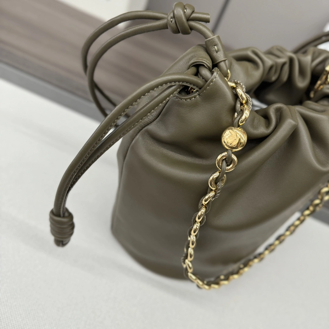 Loewe Flamenco Bags Comfortable 72154