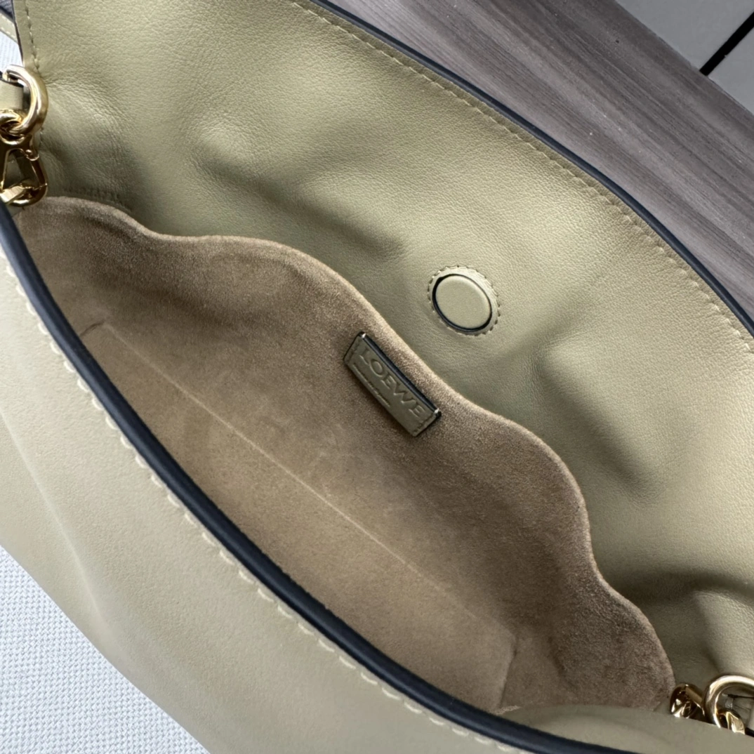 Loewe Flamenco Bags Breathable 72187