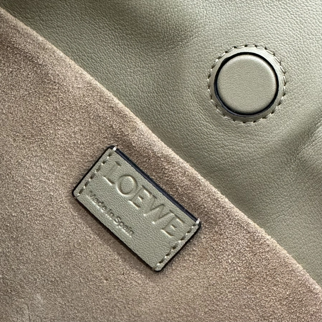 Loewe Flamenco Bags Breathable 72187