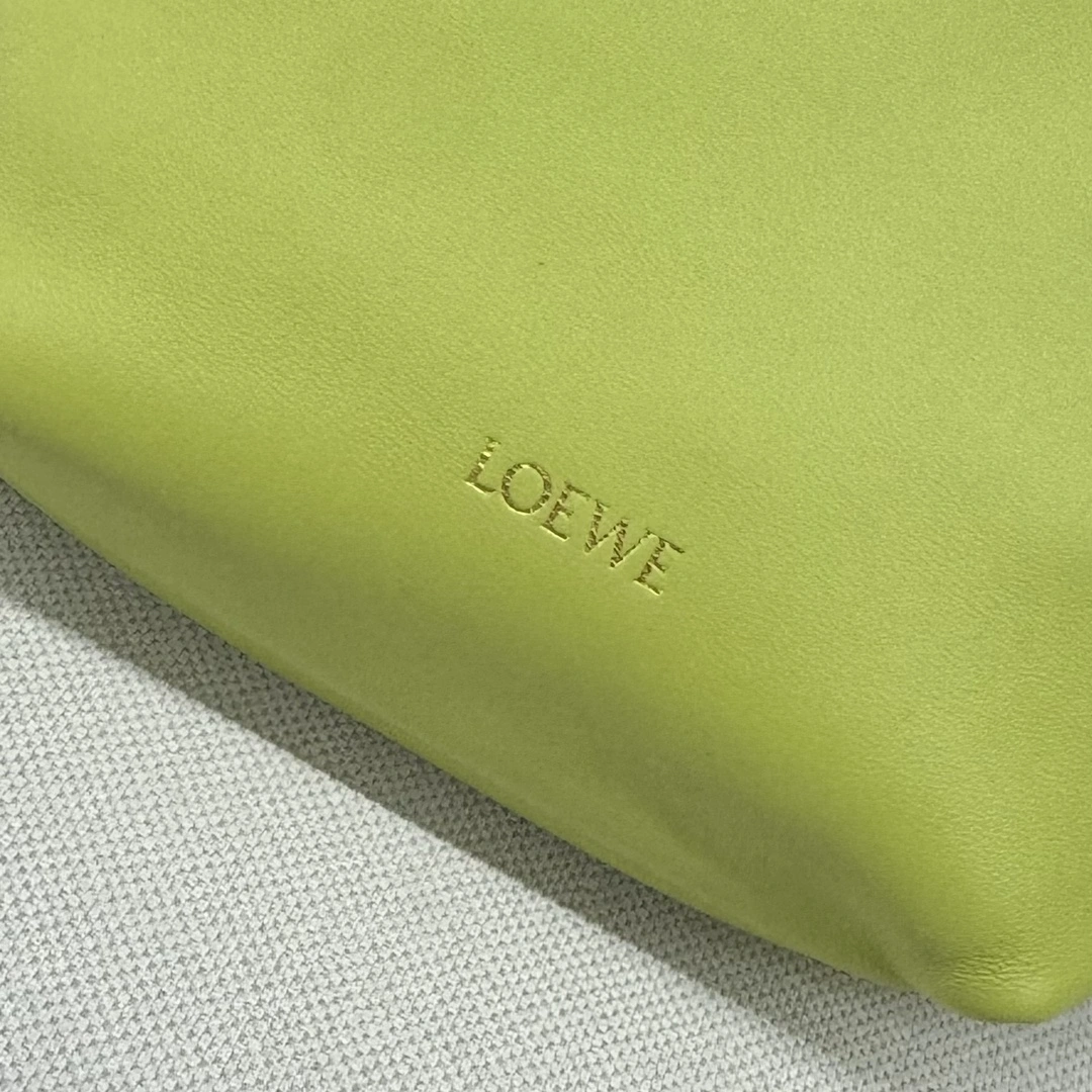 Loewe Flamenco Bags EasyCare 72229