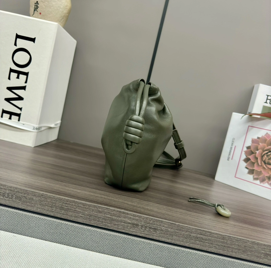 Classic Loewe Flamenco Bags 72147