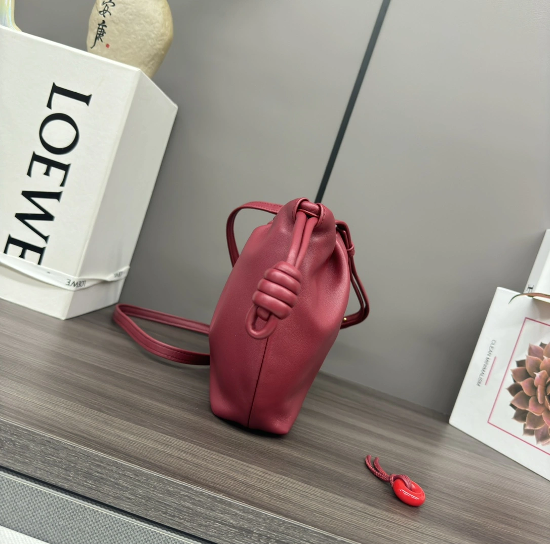 Packable Loewe Flamenco Bags 72155