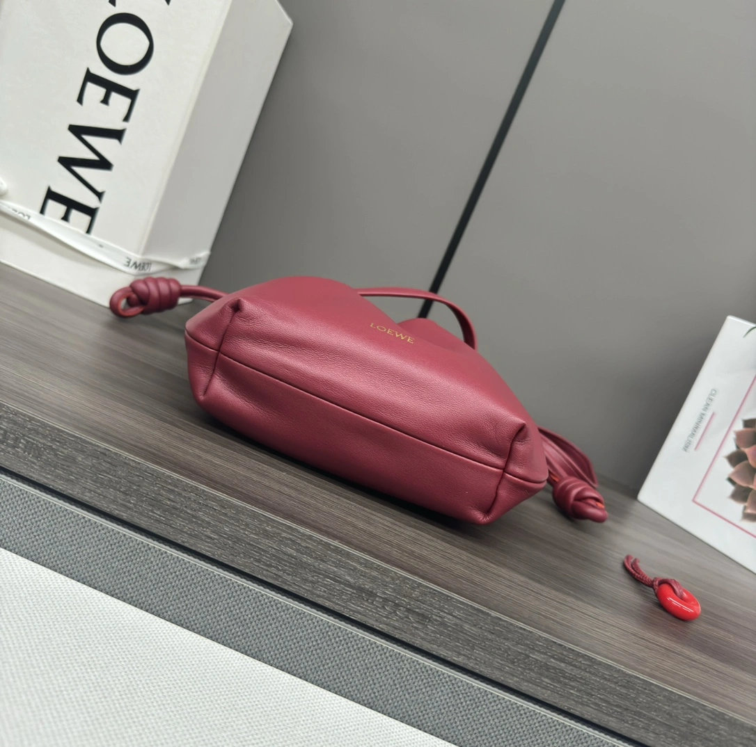 Packable Loewe Flamenco Bags 72155