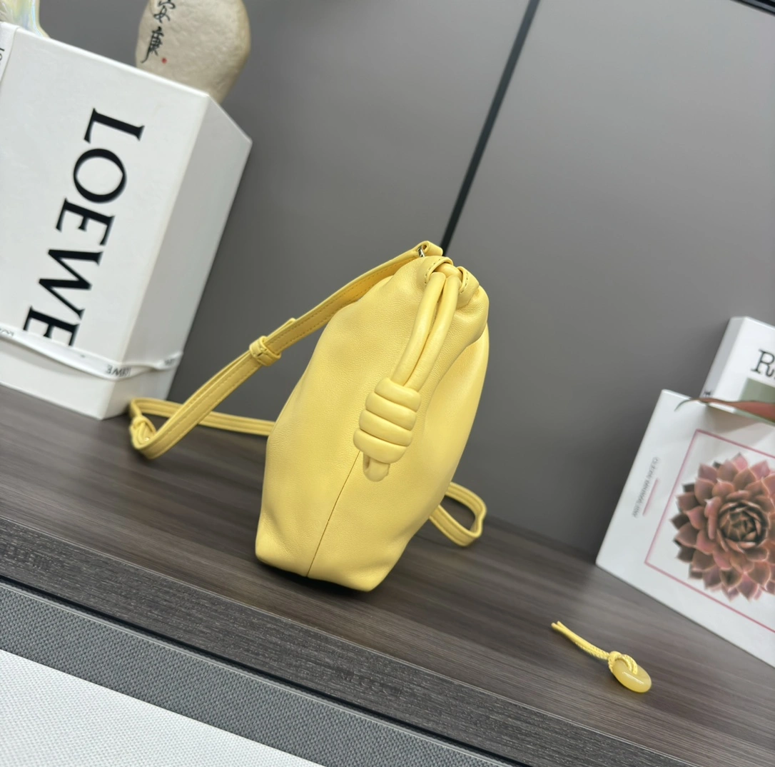 Soft Loewe Flamenco Bags 72151