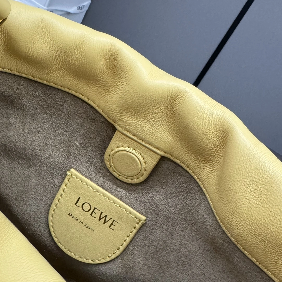Soft Loewe Flamenco Bags 72151